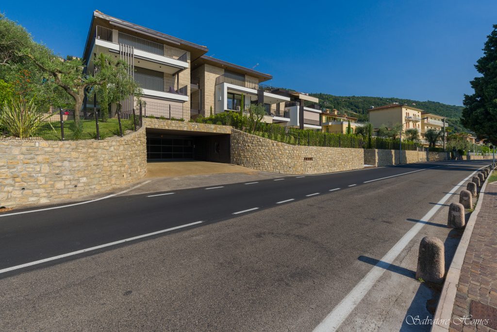Casa Azura, Private Garage
