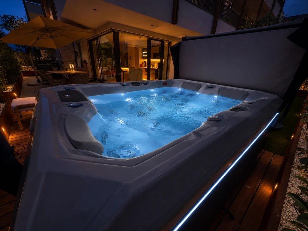 Casa Sabina, Whirlpool