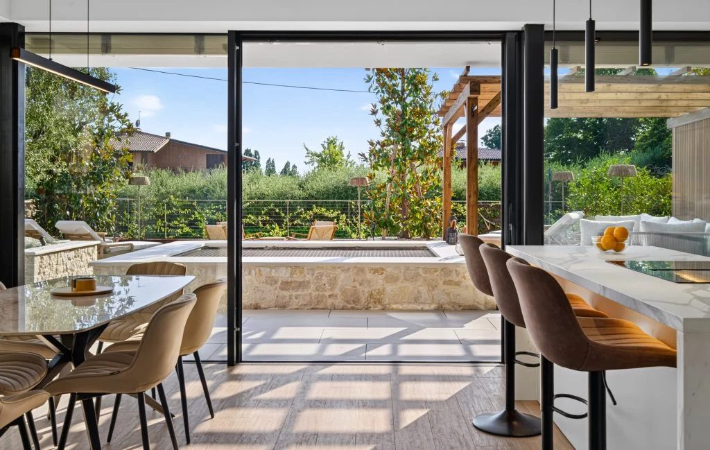 Casa Serenia, Dining Area
